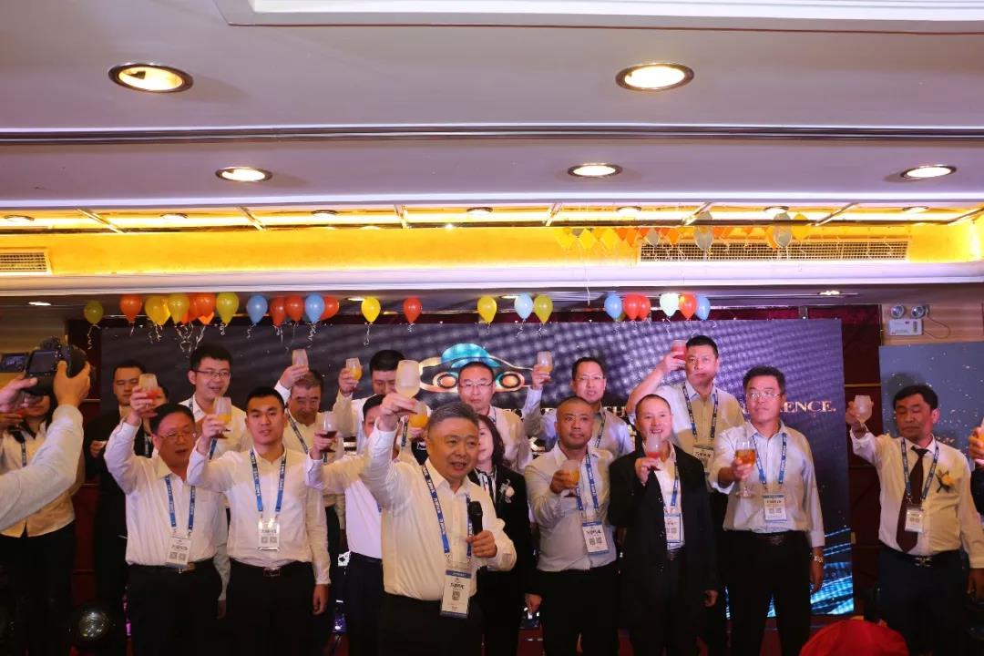 萬(wàn)順叫車-本地司機(jī)熟人熟路