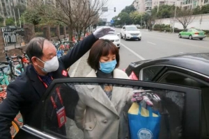 復(fù)工路上，萬順叫車伴你健康出行