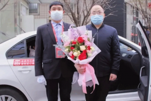 萬順叫車創(chuàng)業(yè)合伙人的“零距離”戰(zhàn)“疫”：是司機(jī)，也是戰(zhàn)士